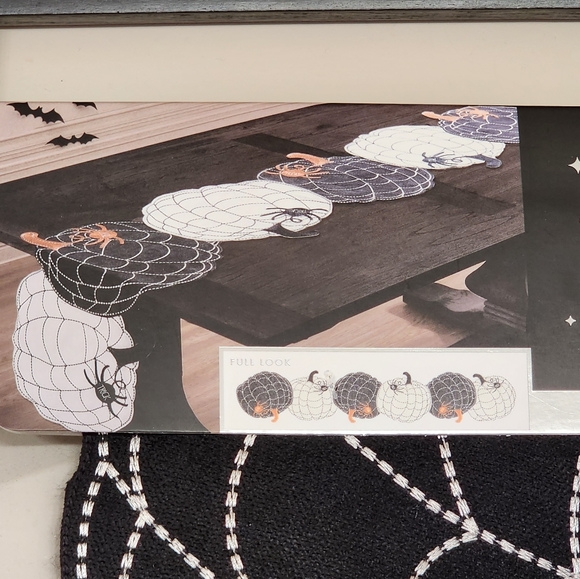 Pumpkin Table Runner with Spiders Trick or Treat 14" x 70" Halloween Table Decor - Picture 12 of 13